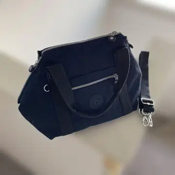 kipling 네이비 숄더백
