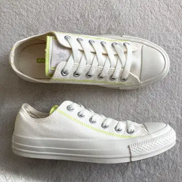 새상품급 컨버스 올스타 23.5cm