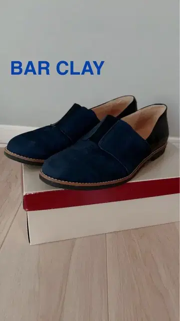 버클레이 BARCLAY 절개 멋진 펌프스