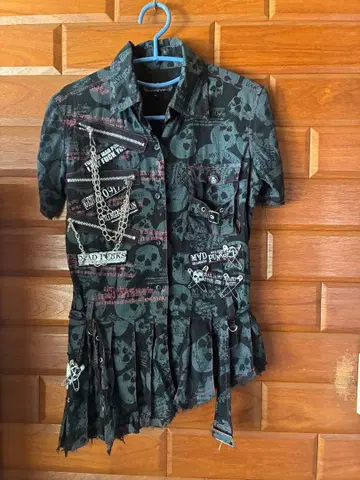 MAD PUNKS 반팔 상의