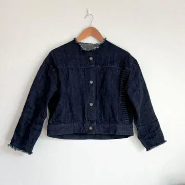 다크 데님 숏 기장 자켓