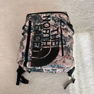 THE NORTH FACE 카모 패턴 백팩