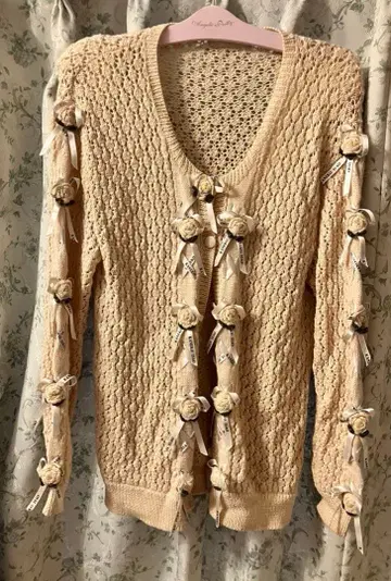 편의점 카네코 이사오 꽃 모티브 시스루 니트 가디건