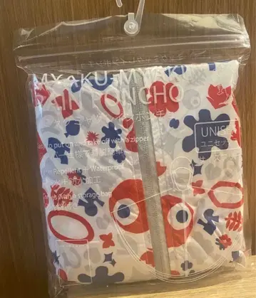 오사카 간사이 만박 한정판 미개봉 새상품 미야쿠미야쿠 레인 판초 코트