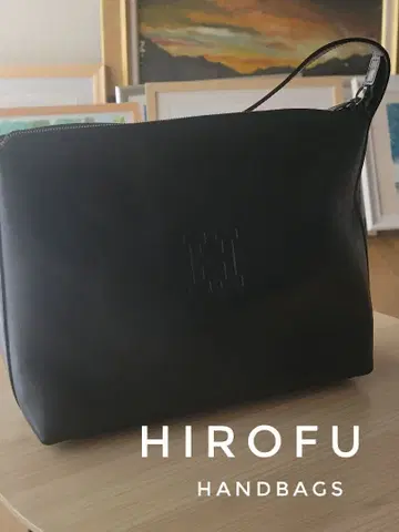 [ 새상품급 ] HIROFU 블랙 가죽 숄더백