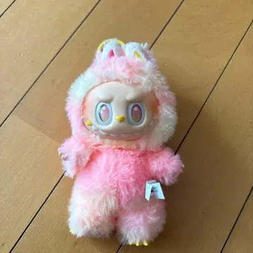 LABUBU 에너지 러브 핑크 상자 없음