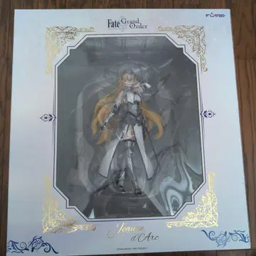 Fate/Grand Order 룰러/잔 다르크 피규어