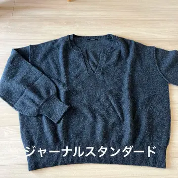 저널 스탠다드 블랙 V 니트