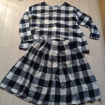 스튜디오 클립 체크 무늬 셋업 (상의+스커트)