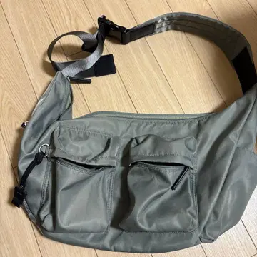 지나시스 BIG 바디백