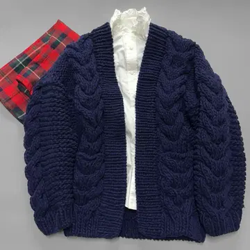 오드리앤존와드 케이블 니트 가디건 페루 큼직한