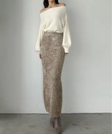 Louere 루엘레 샤기 니트 펜슬 스커트