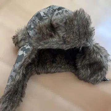 카모 패턴 플라이트 캡 퍼 포함