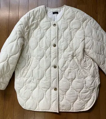 apart by 퀼팅 노카라 자켓 프리 사이즈