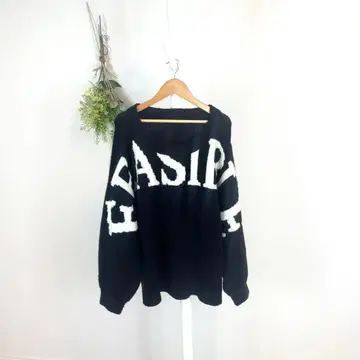 T0634 지나시스 로고 긴팔 니트 루즈핏 블랙 긴팔 모노톤