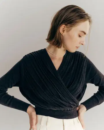 laubeblanc Pleats Cache-coeur Knit tops