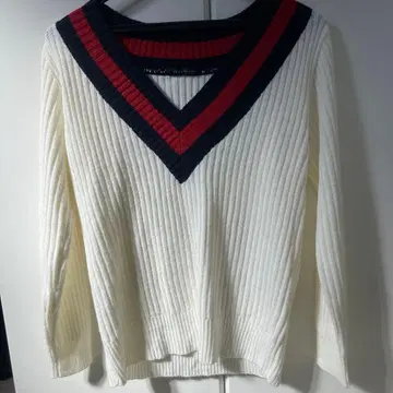 Sharp Shooter V넥 스웨터 M