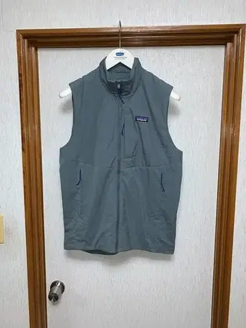 M 새상품급 FA23 patagonia 남성용 나노에어 라이트 베스트