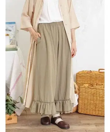 밑단 2단 프릴 개더 팬츠