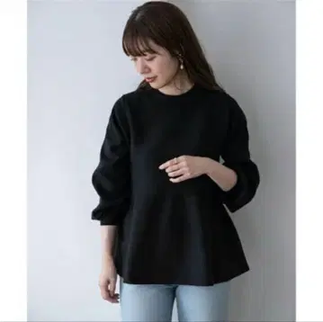 어반 리서치 서니 라벨 페플럼 니트 풀오버