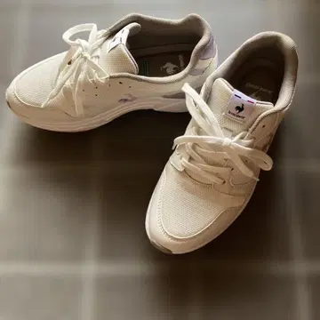 르꼬끄 스포르티브 화이트/퍼플 스니커즈