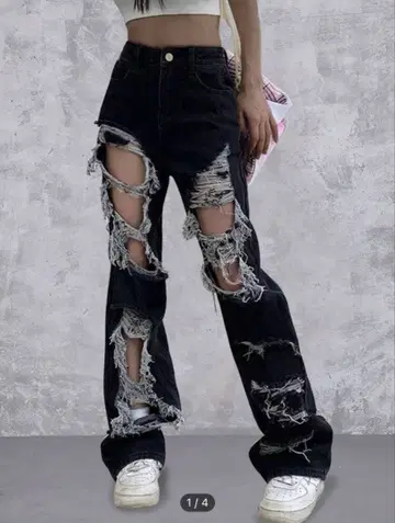 데미지 가공 블랙 데님 M 사이즈