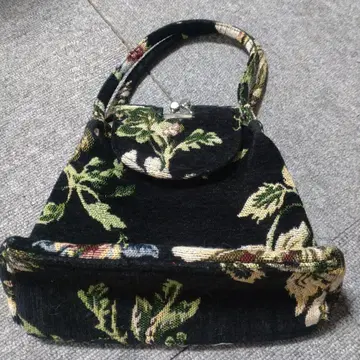 꽃무늬 블랙 핸드백