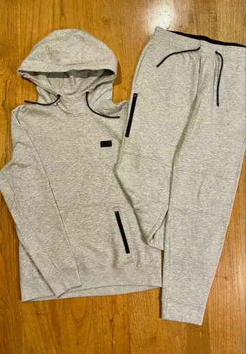 [ 새상품급 ] Abercrombie&Fitch 맨투맨 상하의