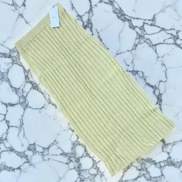 리브 라이트 그린 타이트 스커트(moussy)