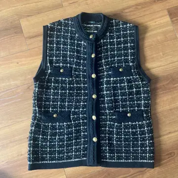 younet St. Amour 네이비 체크 무늬 니트 베스트