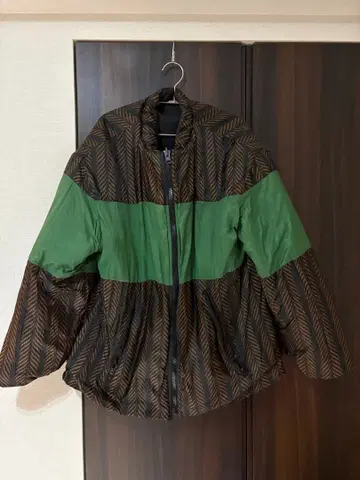 ZARA 다운 자켓 리버서블 다운