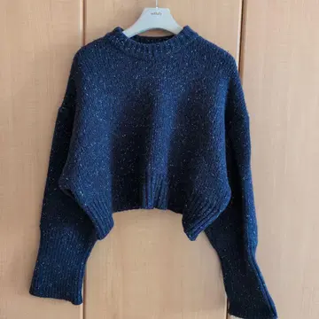 네이비 크롭 니트 스웨터 윌 프리