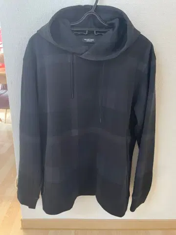 블랙 라벨 체크 무늬 후드 부착 후드티