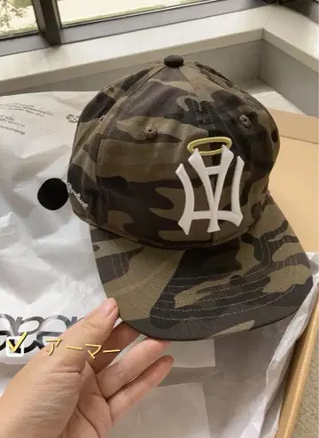 카모플라쥬 자수 로고 야구 모자