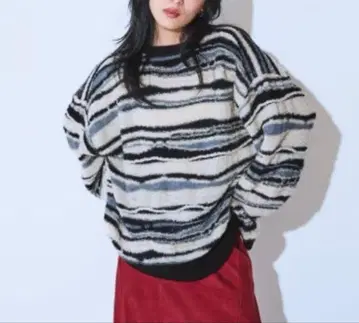 7G 랜덤 보더 풀오버 지나시스 미사용 새상품 이번 시즌 신상