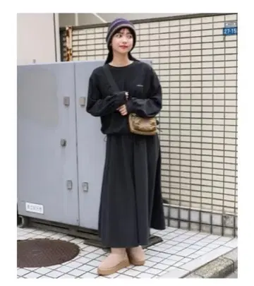 THOUSAND MILE 플리스 스커트 셋업