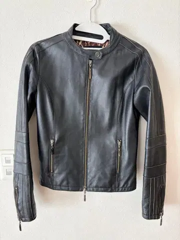 LE JOUR 양가죽 블랙 라이더 자켓 38