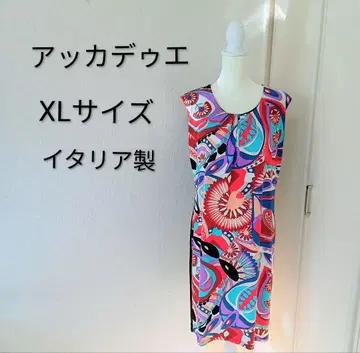 아카두에 이탈리아제 XL 사이즈 슬리브리스 무릎 기장 원피스 컬러풀