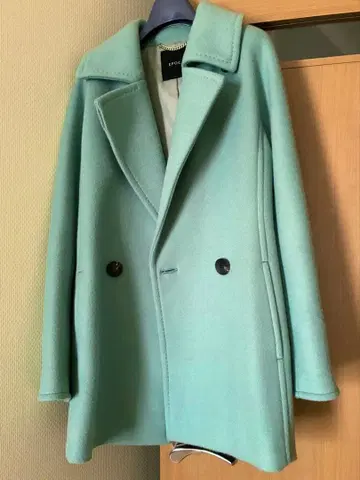 EPoca 민트 그린 숏코트