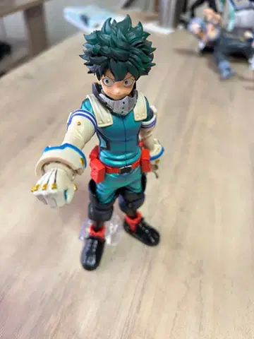 나의 히어로 아카데미아 미도리야 이즈쿠 피규어