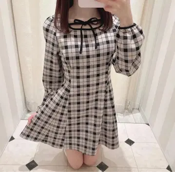 evelyn 체크 핏 op 긴팔 베이지