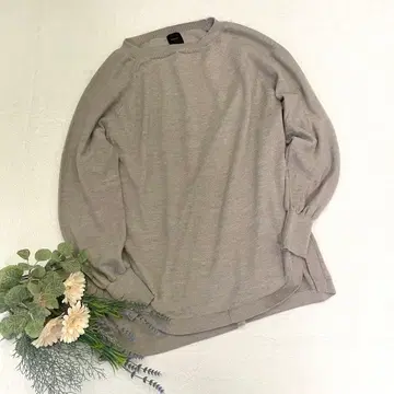 [ Spick and Span ] 베이지 사이드 슬릿 니트 프리 사이즈