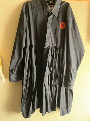 파나마 보이 리메이크 블랙 셔츠 원피스 로고 자수 포함