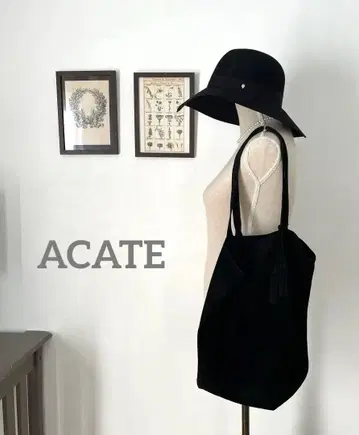 블랙 스웨이드 토트백 태슬 포함