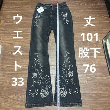 pm.pn.pm 팬터마임 자수 장식 부츠컷 데님