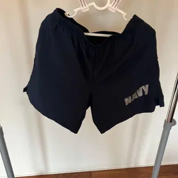 new balance 네이비 숏팬츠 M