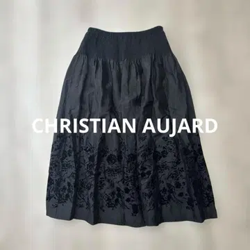 CHRISTIAN AUJARD 플레어 스커트 광택 블랙 꽃무늬 자수