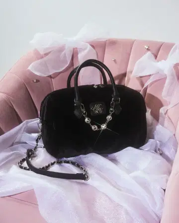 미셸 마카롱 퍼 보스턴 백 블랙