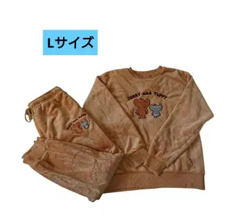 [새상품] 톰과 제리 타피 자수 플리스 룸웨어 L사이즈