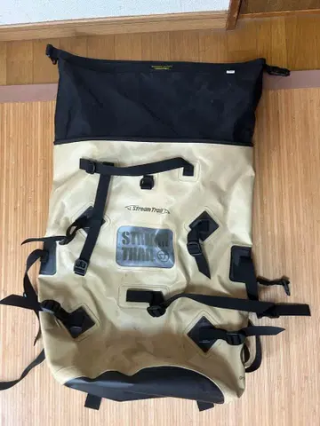 Stream Trail 드라이백 60L 베이지